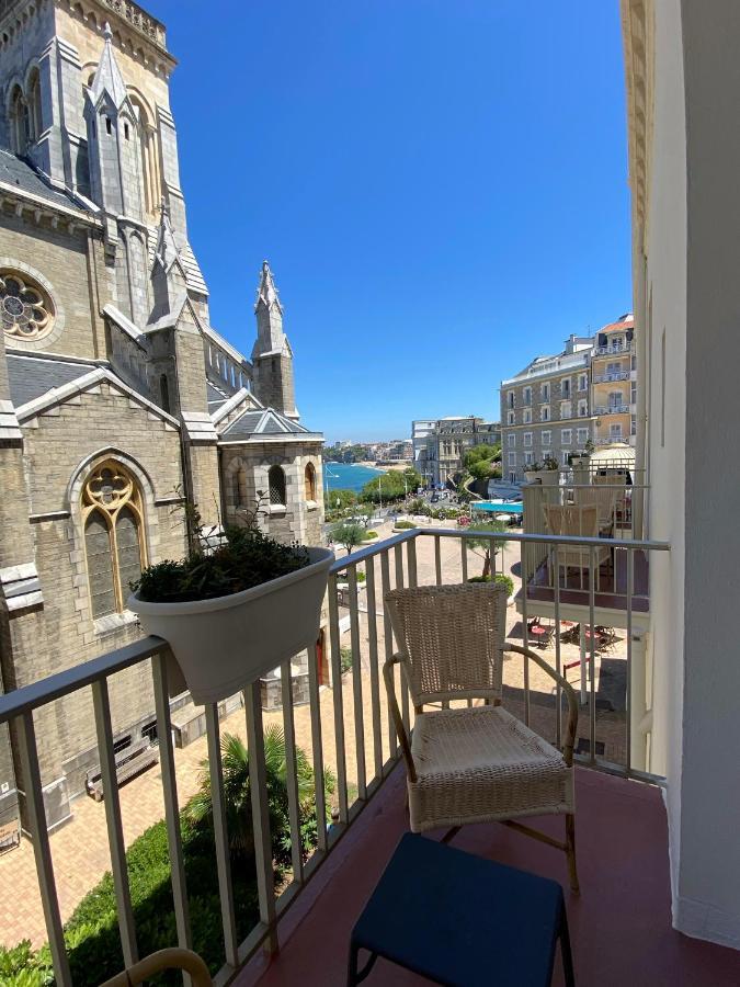 Hotel De L'Ocean Биариц Екстериор снимка