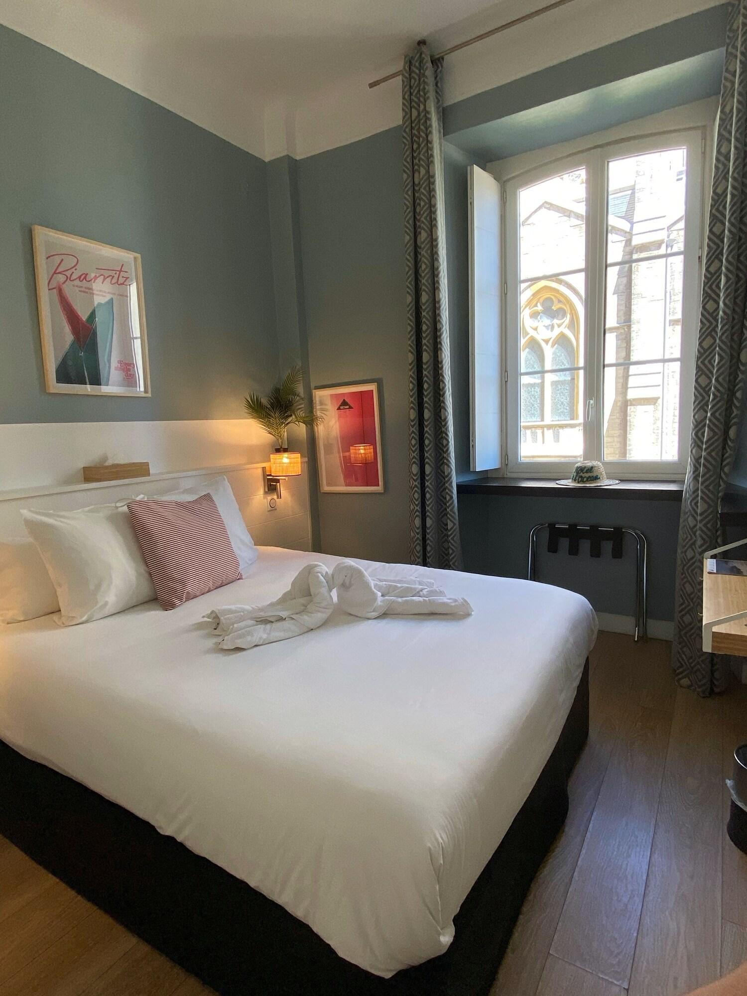 Hotel De L'Ocean Биариц Екстериор снимка
