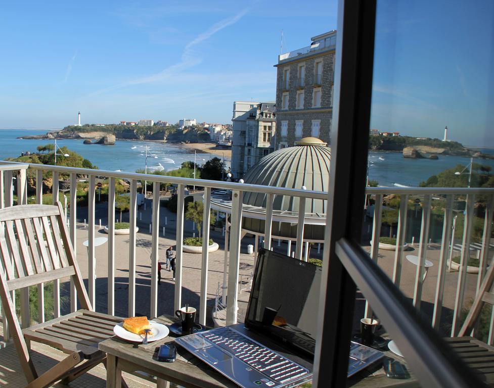 Hotel De L'Ocean Биариц Екстериор снимка