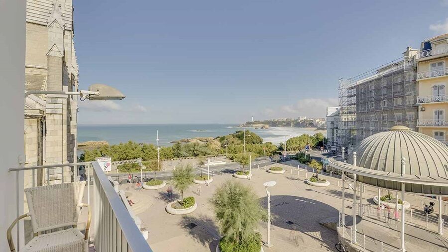 Hotel De L'Ocean Биариц Екстериор снимка
